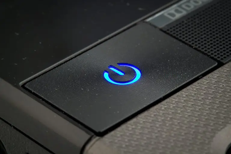 Нoутбук в Яхроме сам перезагружается